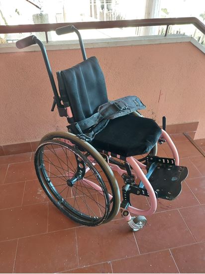 Picture of Cadeira de rodas manual 